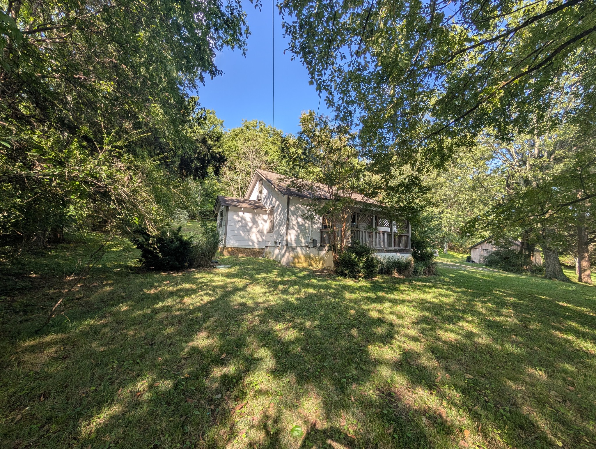 1551 Springfield Hwy