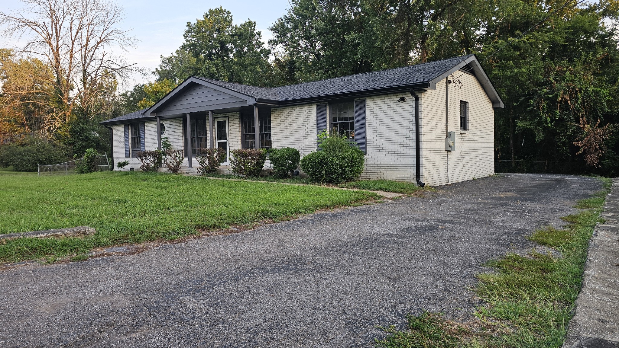 3227 Cloverwood Dr