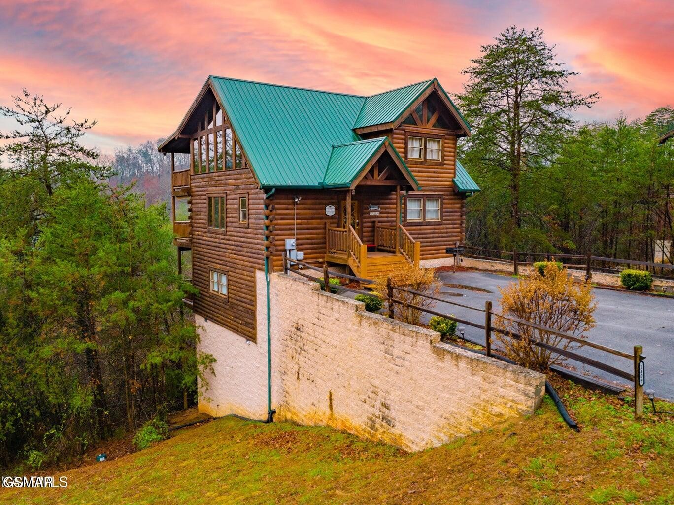 1409 Zachary Thomas Lane