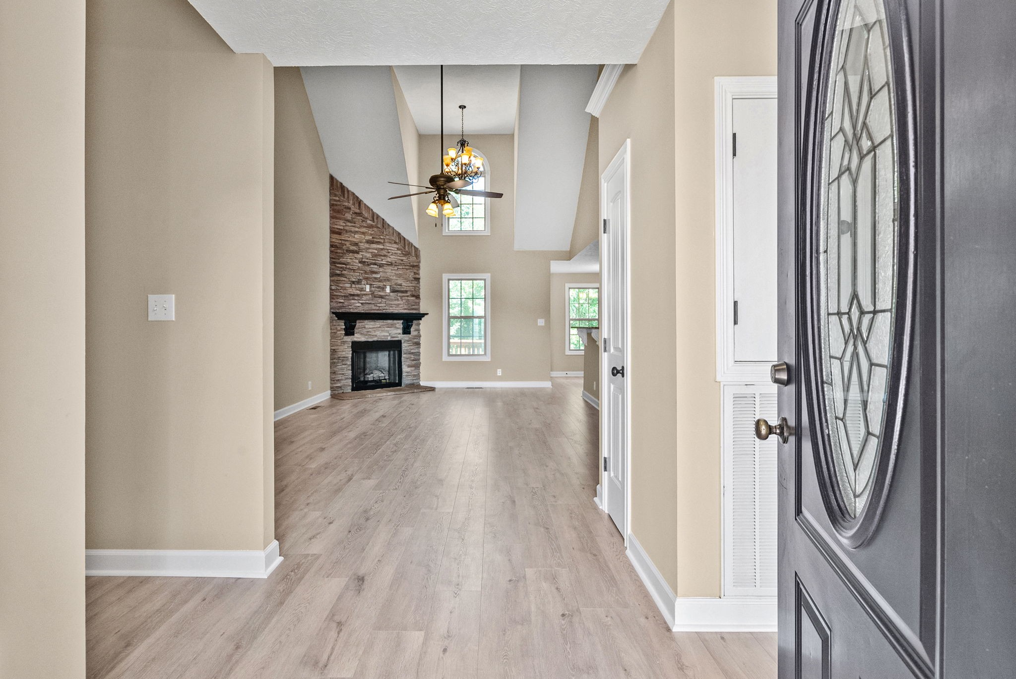 636 Fox Hound Dr