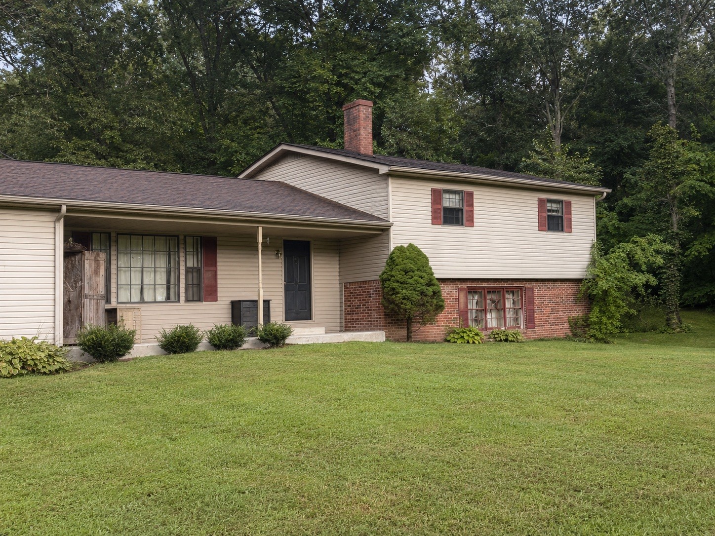 1671 Upper Standing Rock Rd