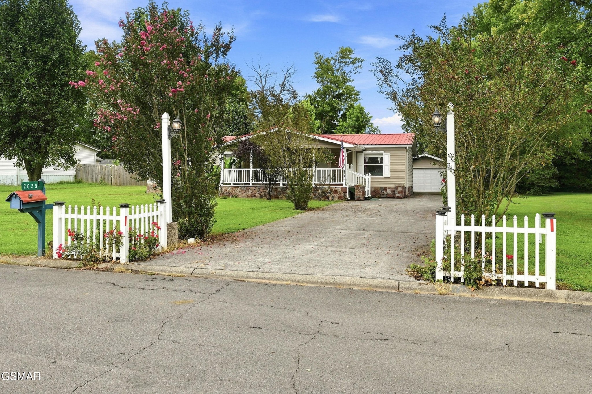 2025 River Meadows Drive