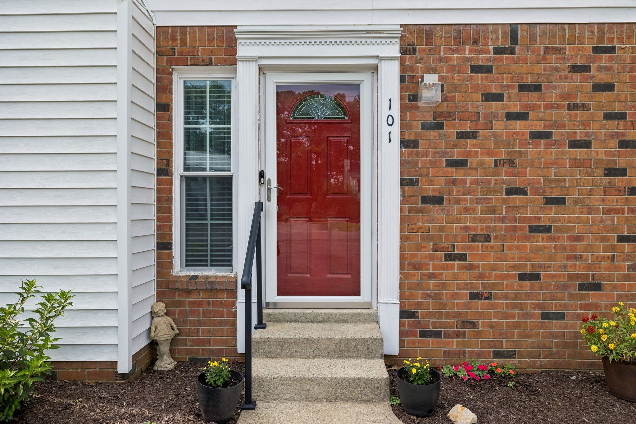 101 Stokes Dr