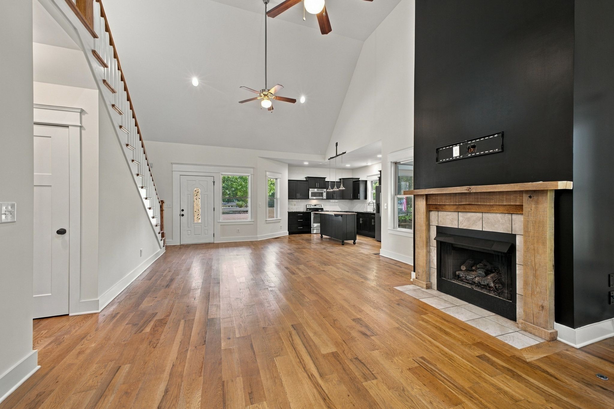 5521 Jackson White Rd