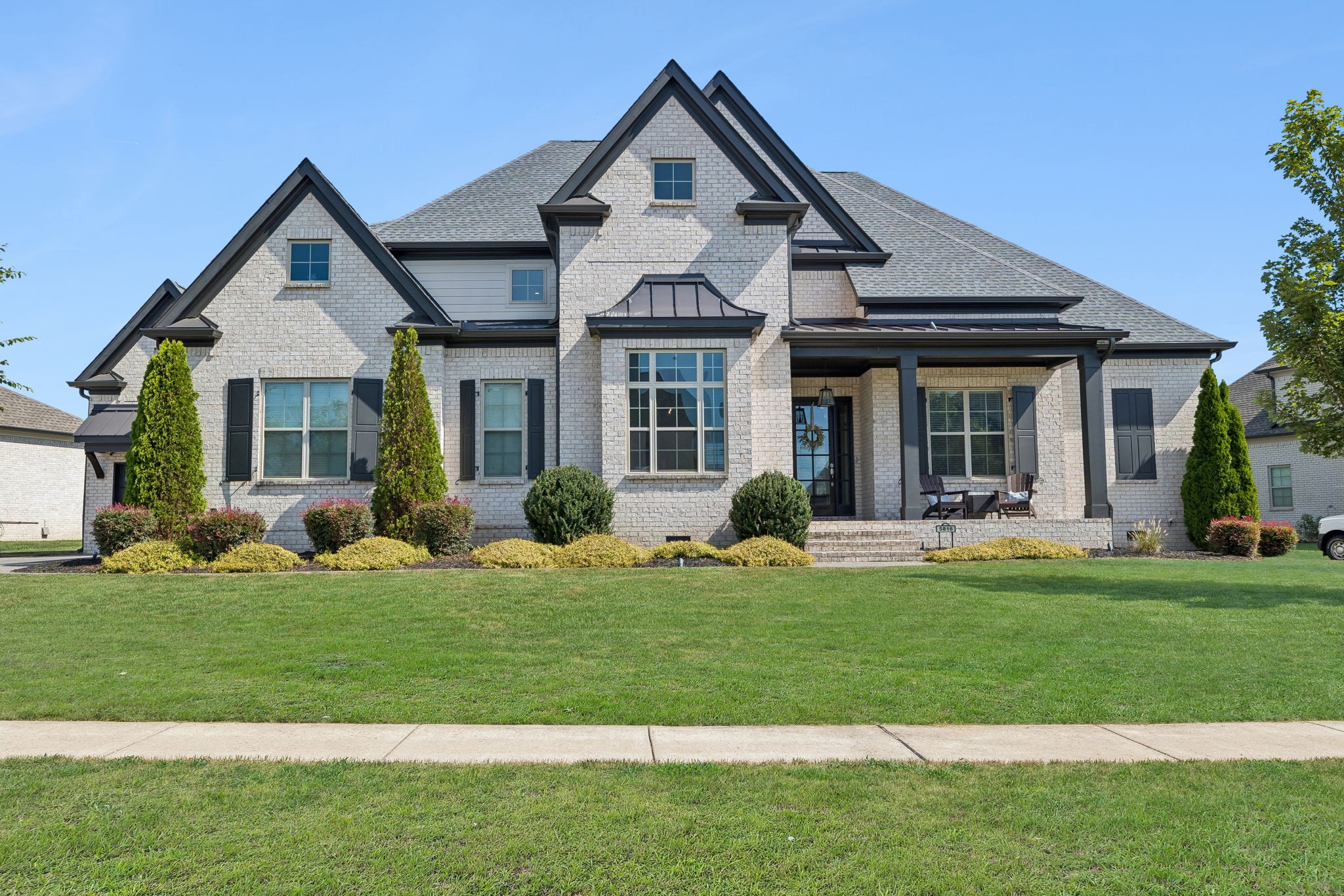 5816 Wagonvale Dr