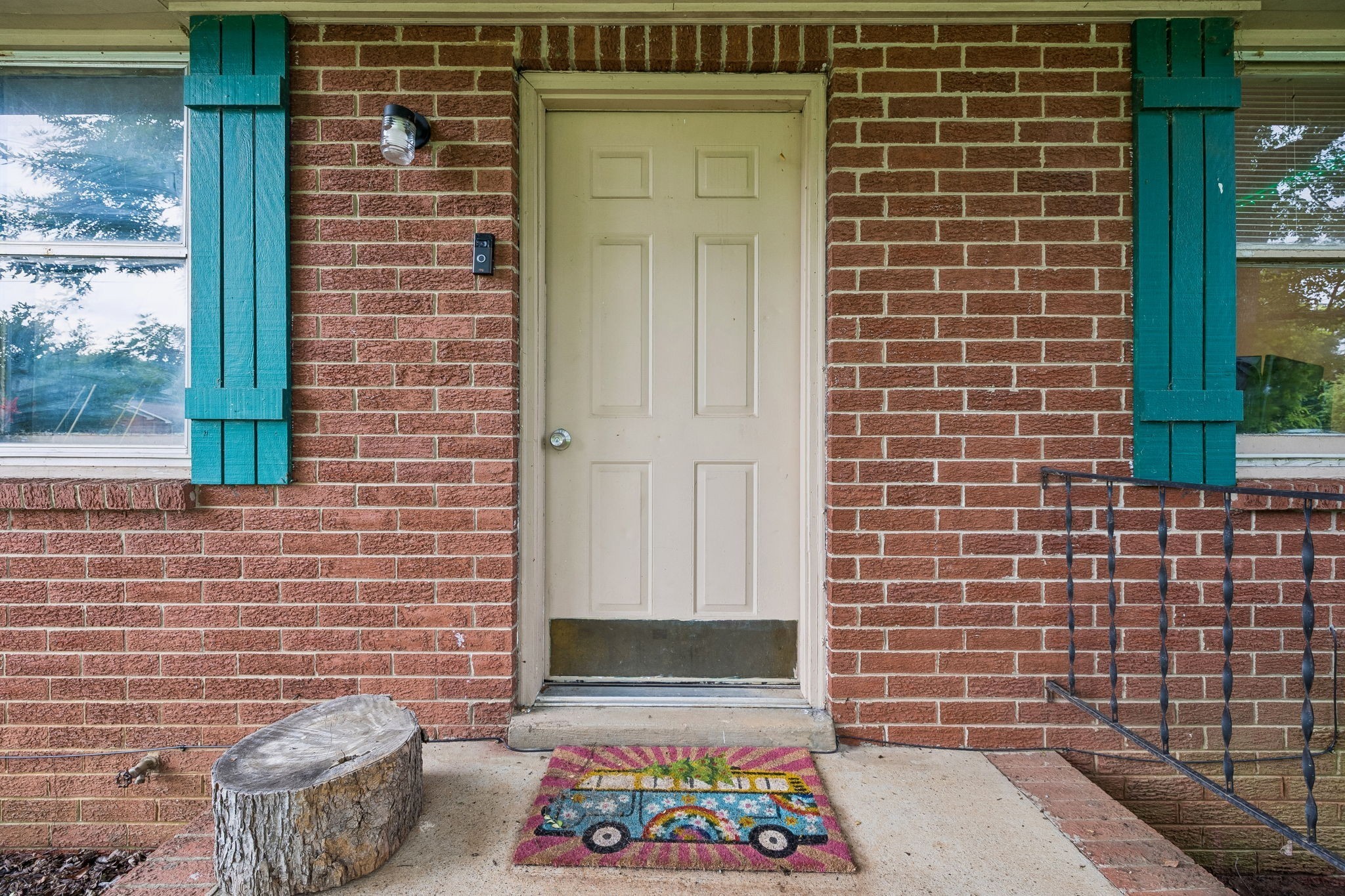 109 Red Berry Rd