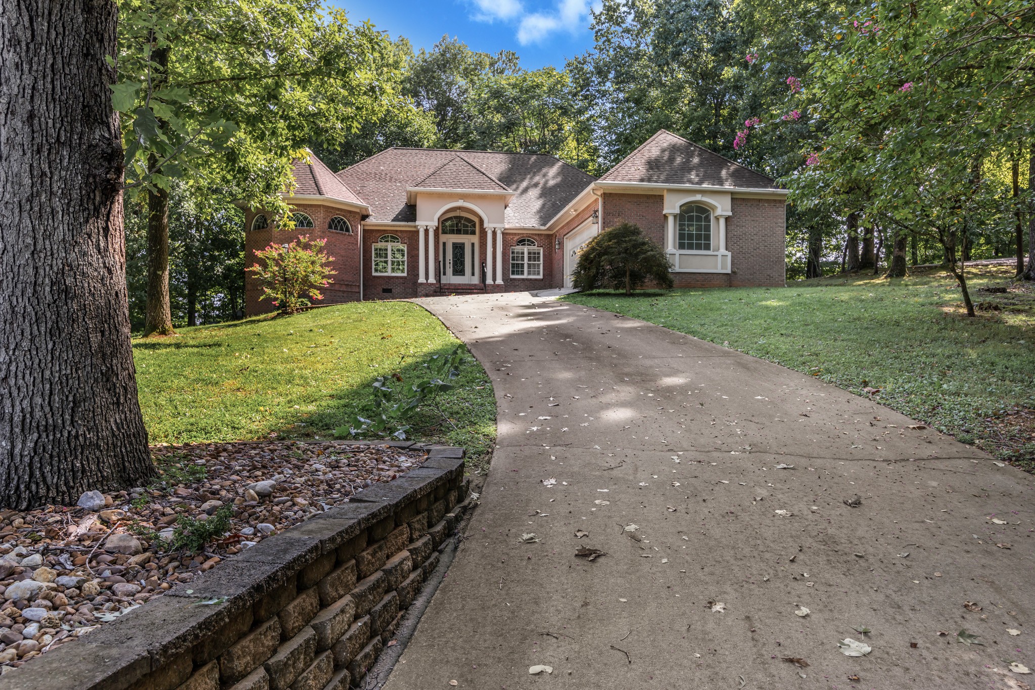 345 King Ridge Dr, NW