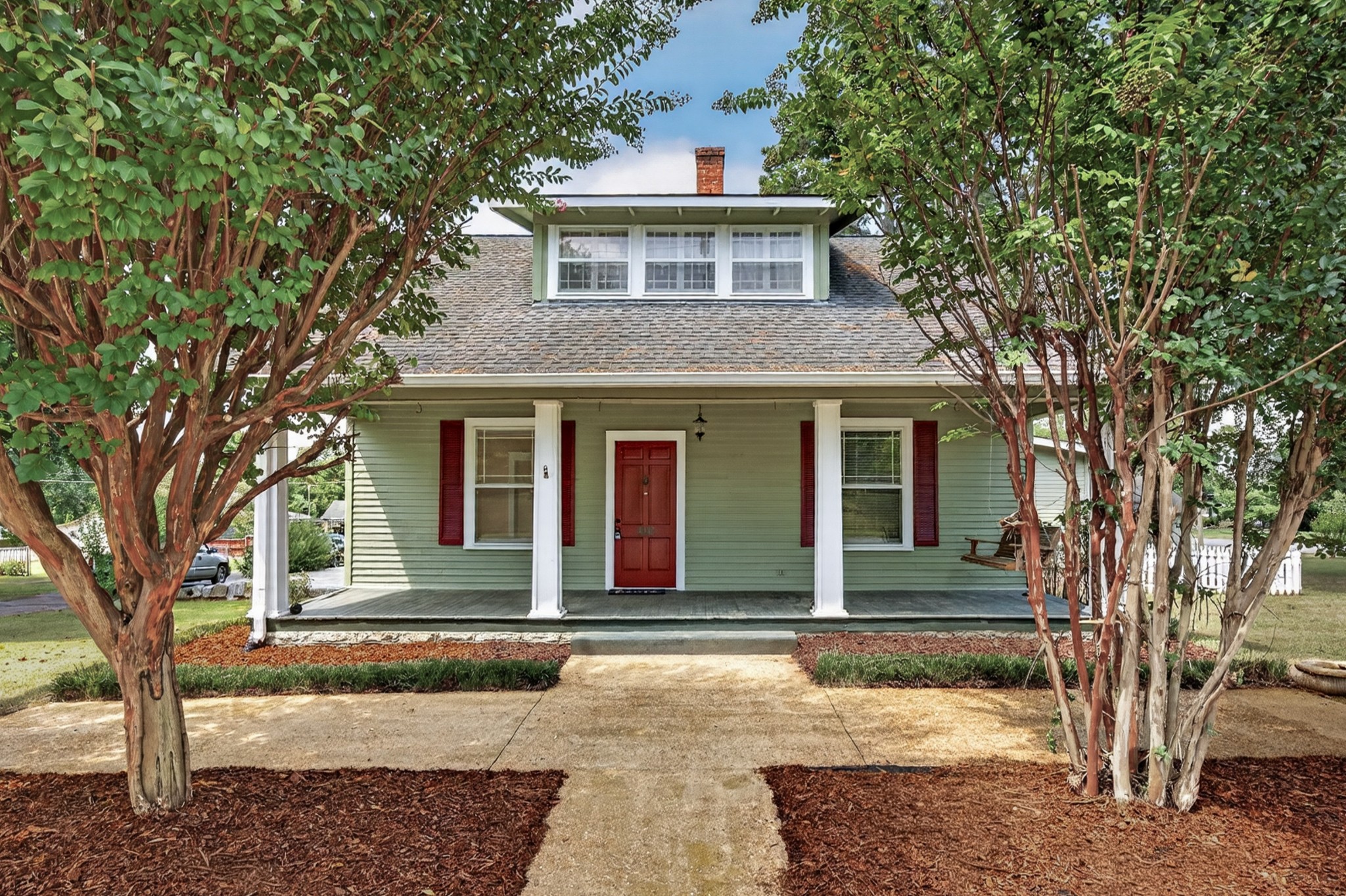 410 1st Ave