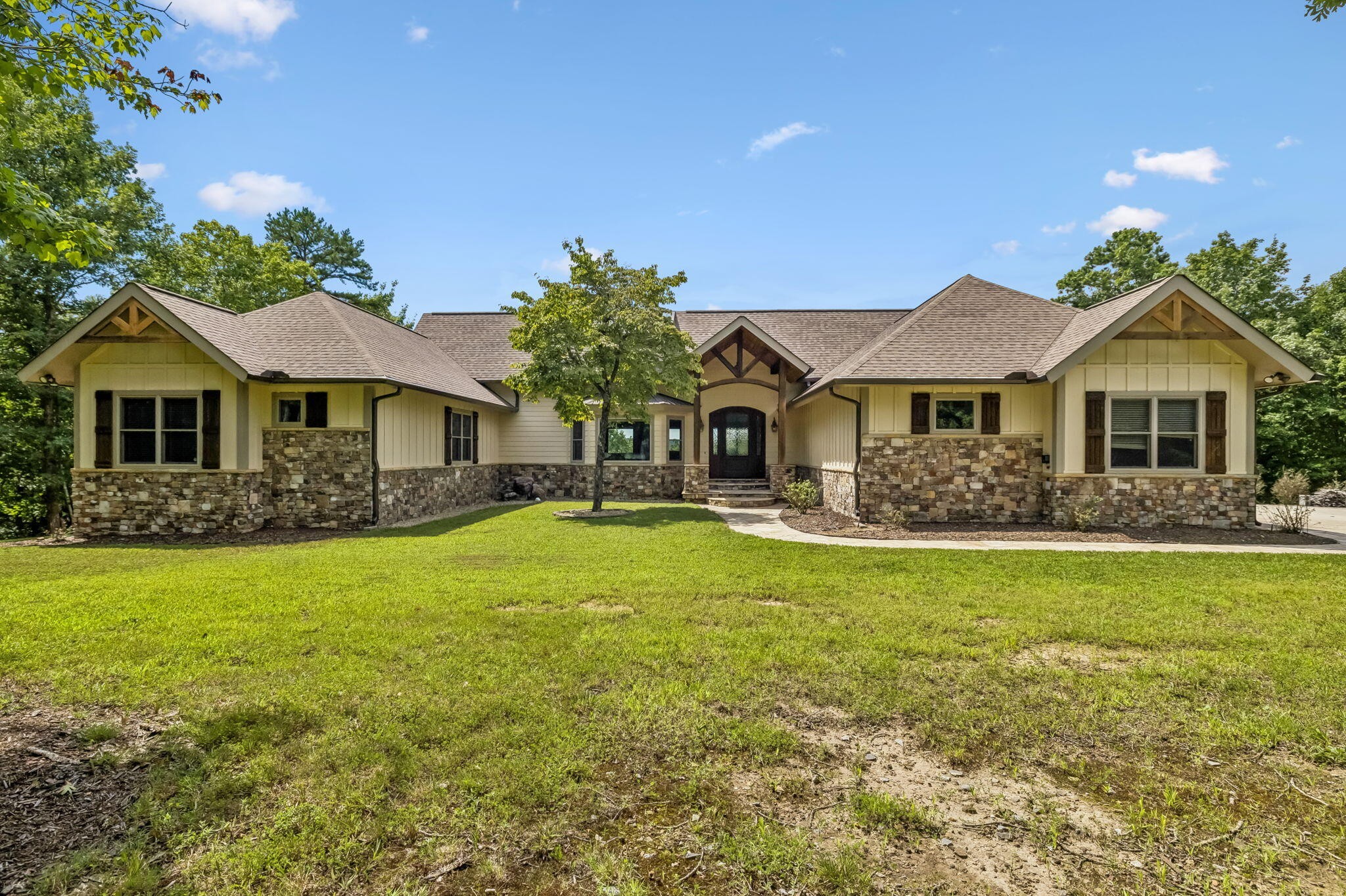 2620 Hobbstown Road