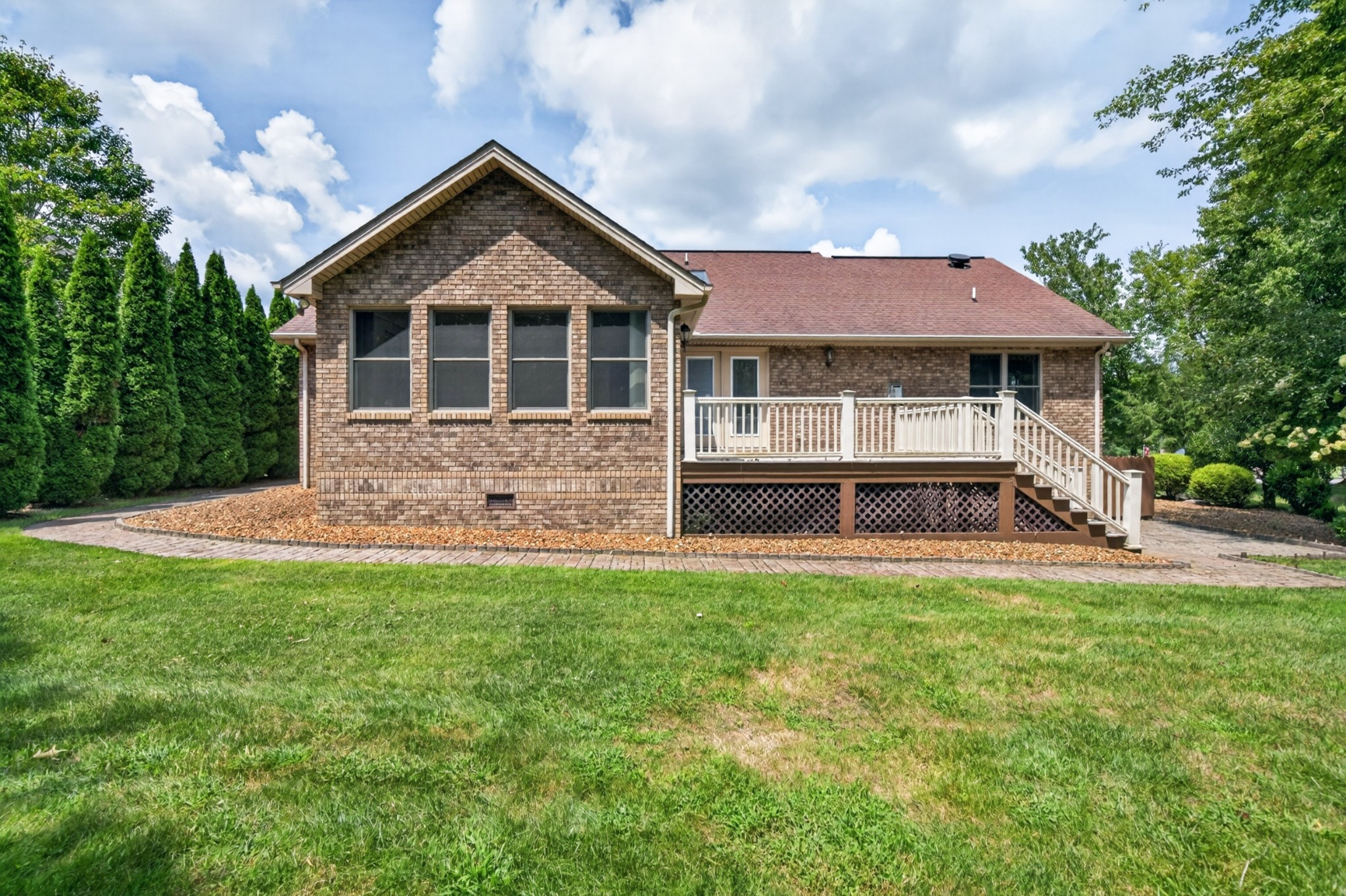 21 Thames Ct