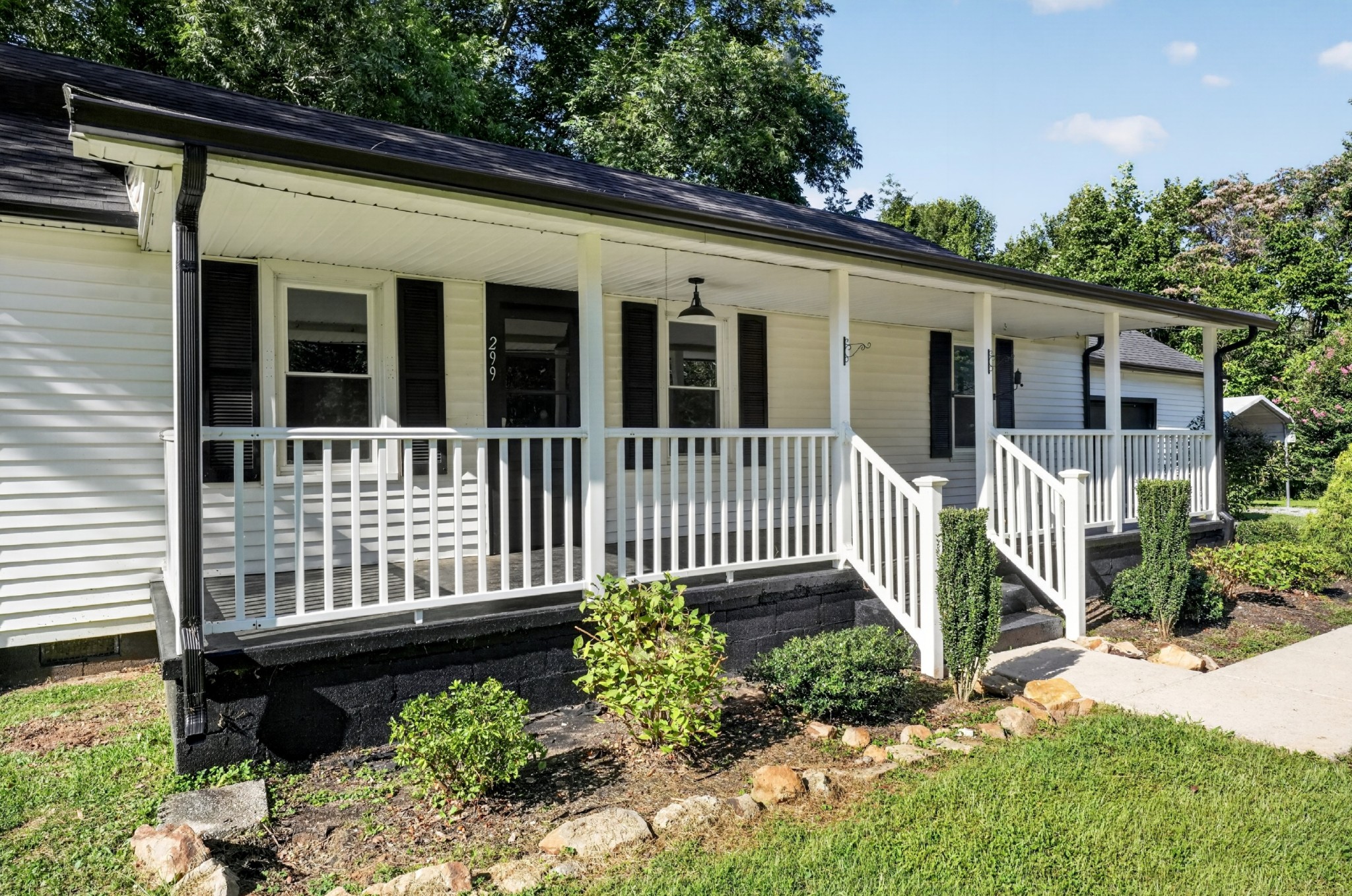299 W Shellsford Rd