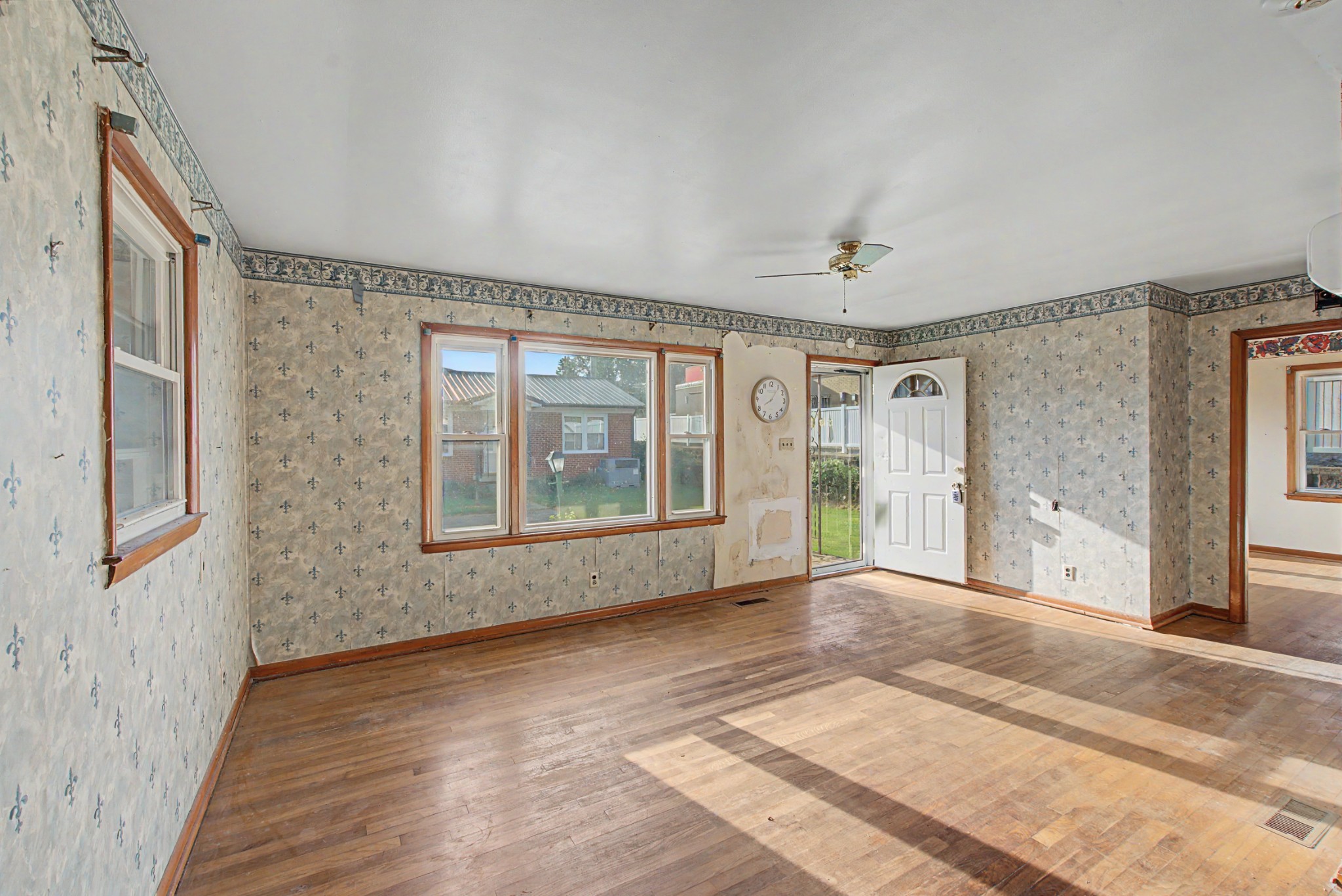 104 Mallory Dr