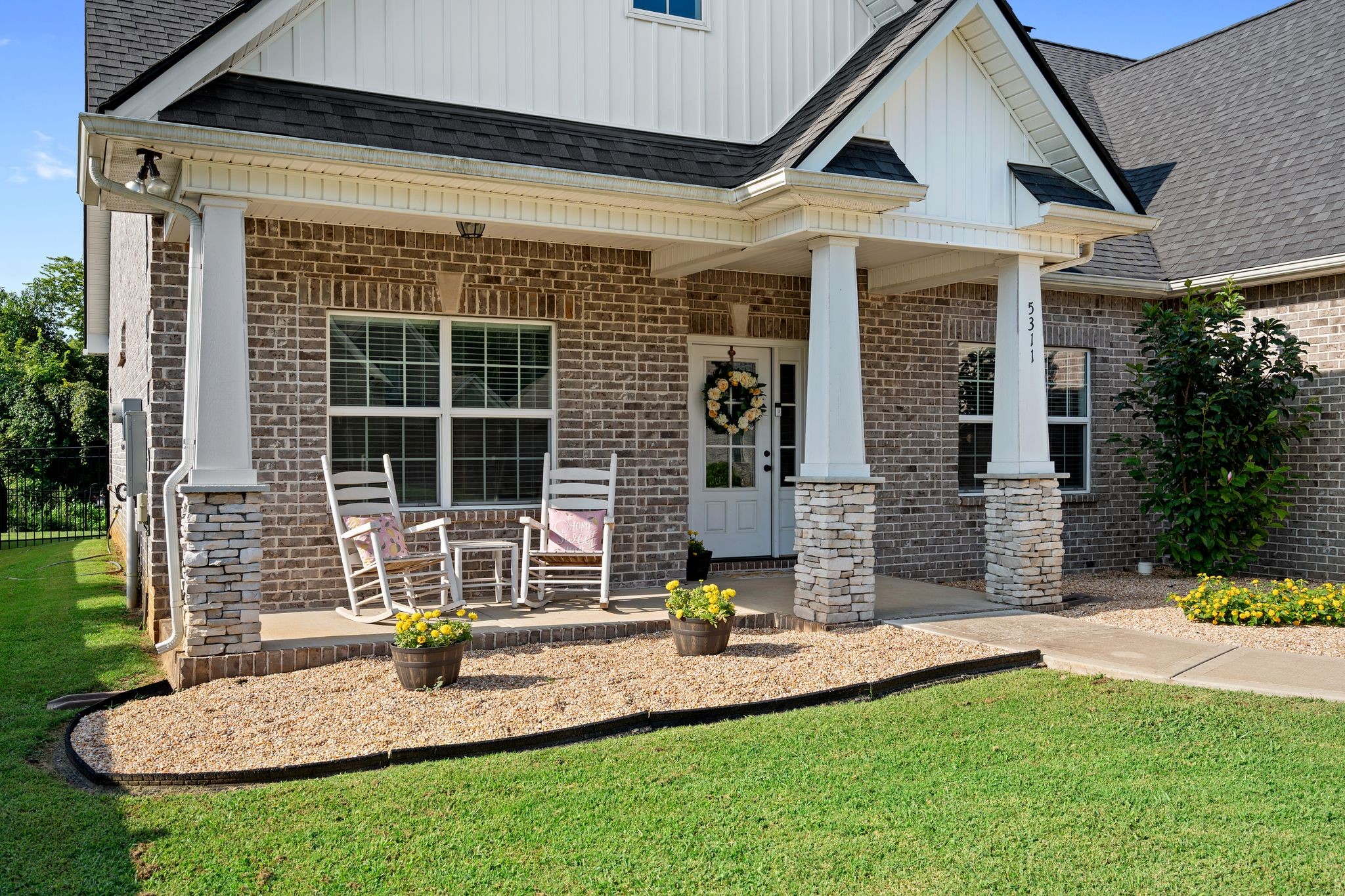 5311 Honeybee Dr