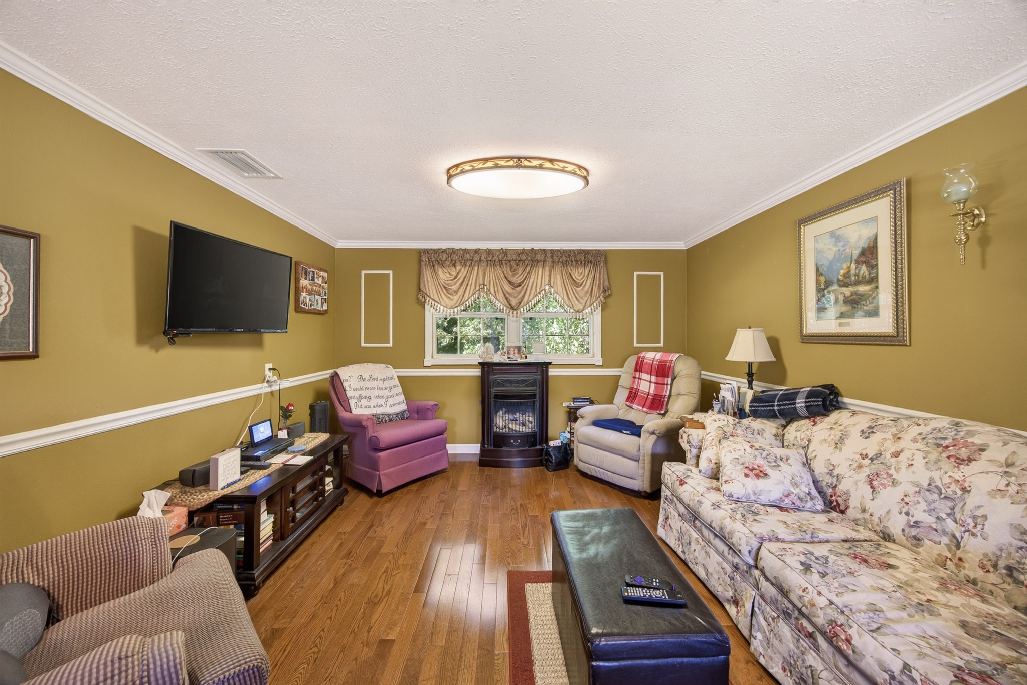 3613 Eastland Rd