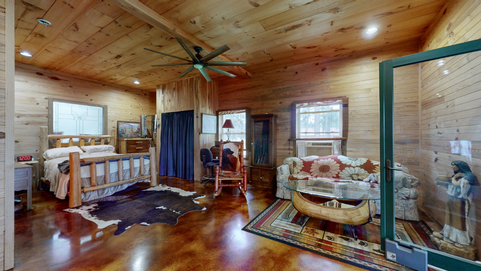 8774 Highway 641, N