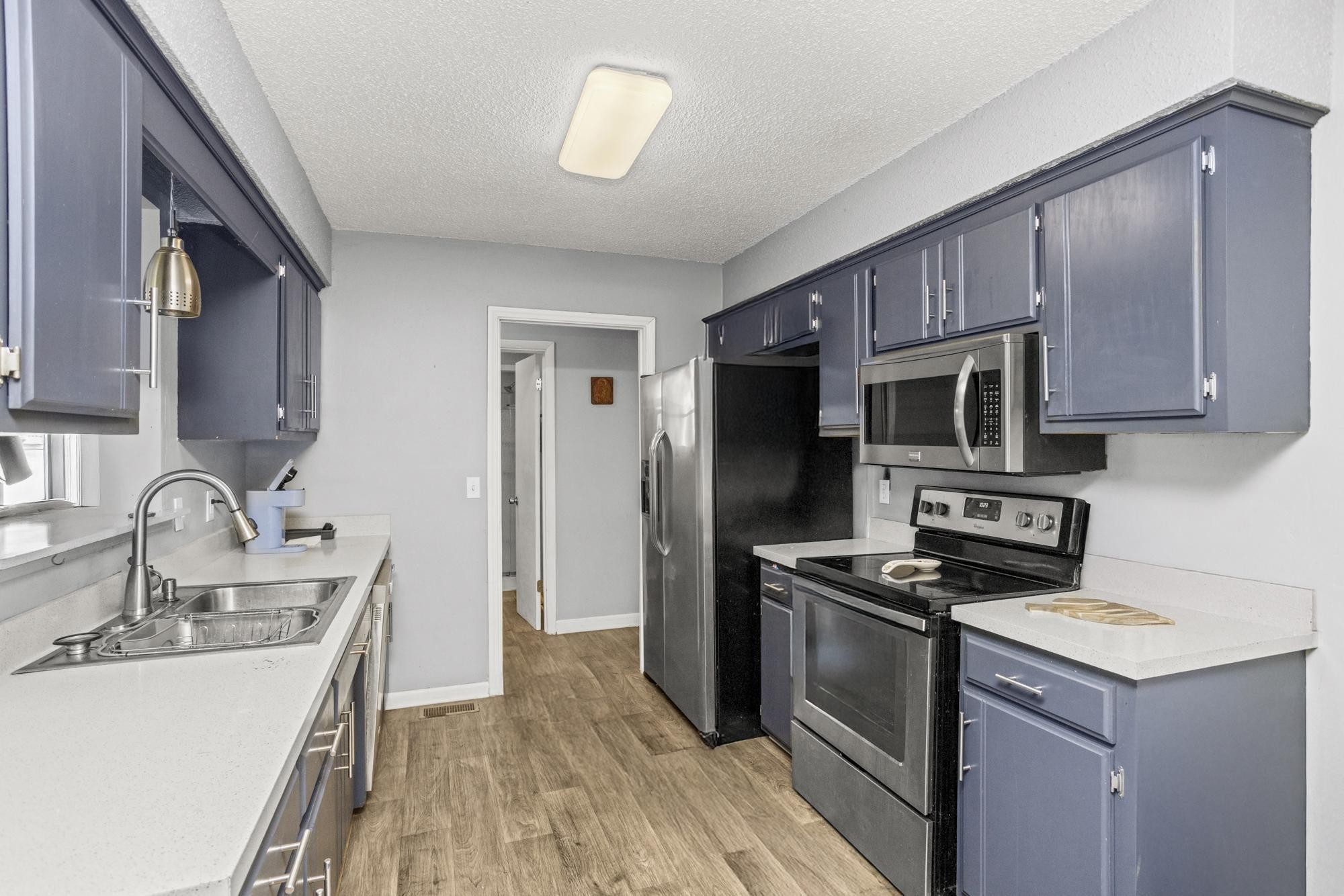 218 Cedarview Dr