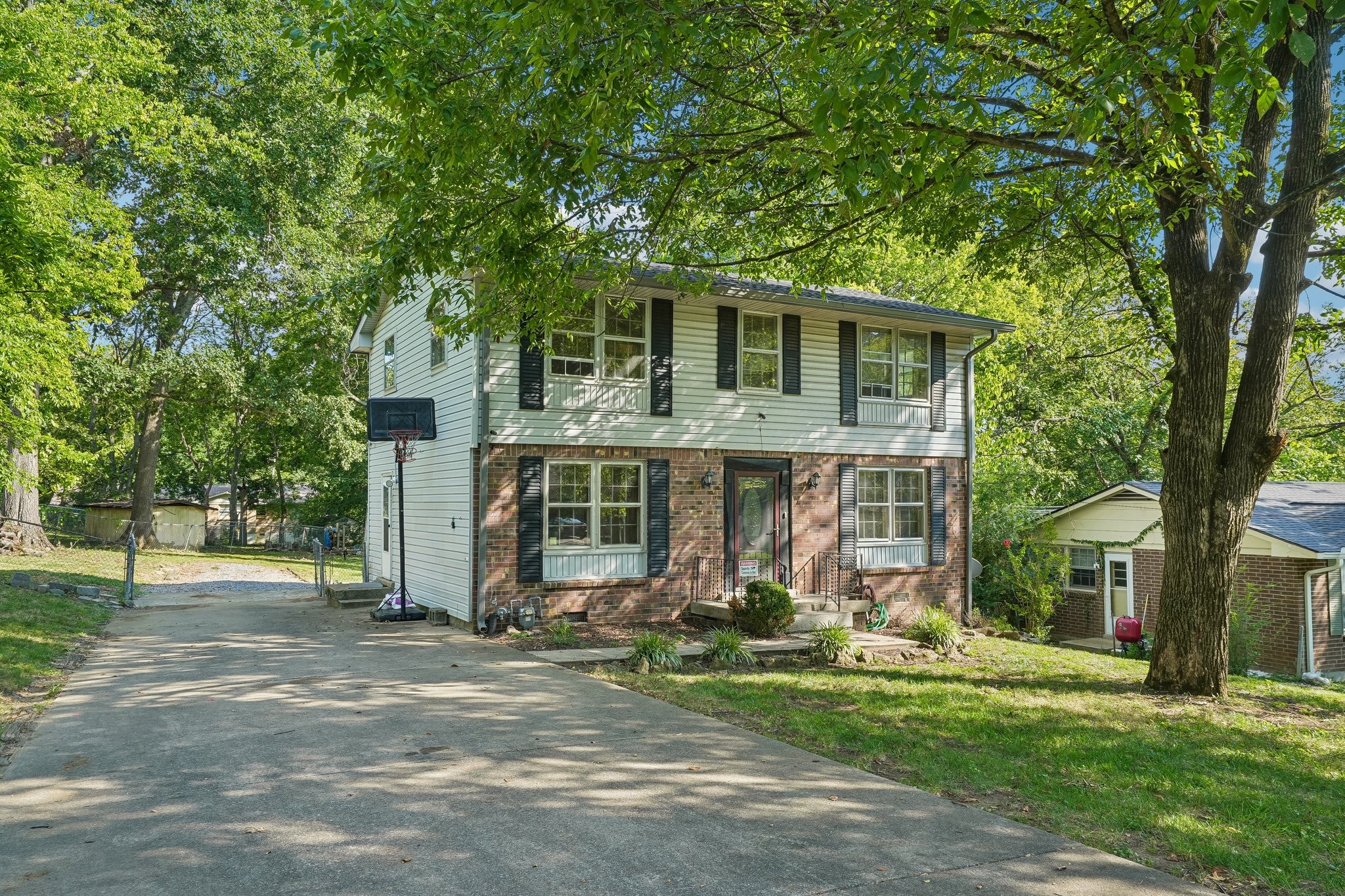 103 Mountainwood Dr