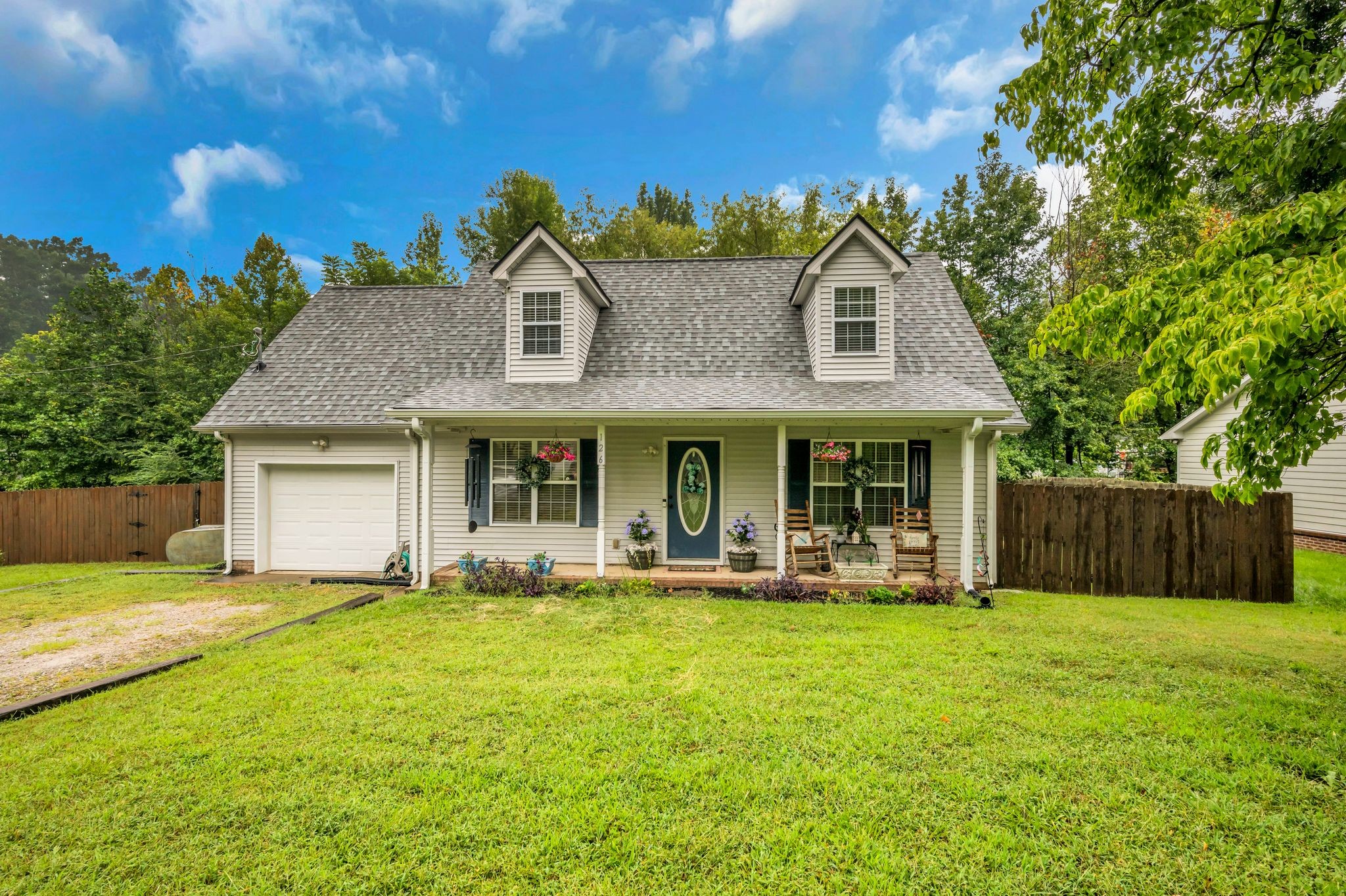 126 Silver Leaf Cir