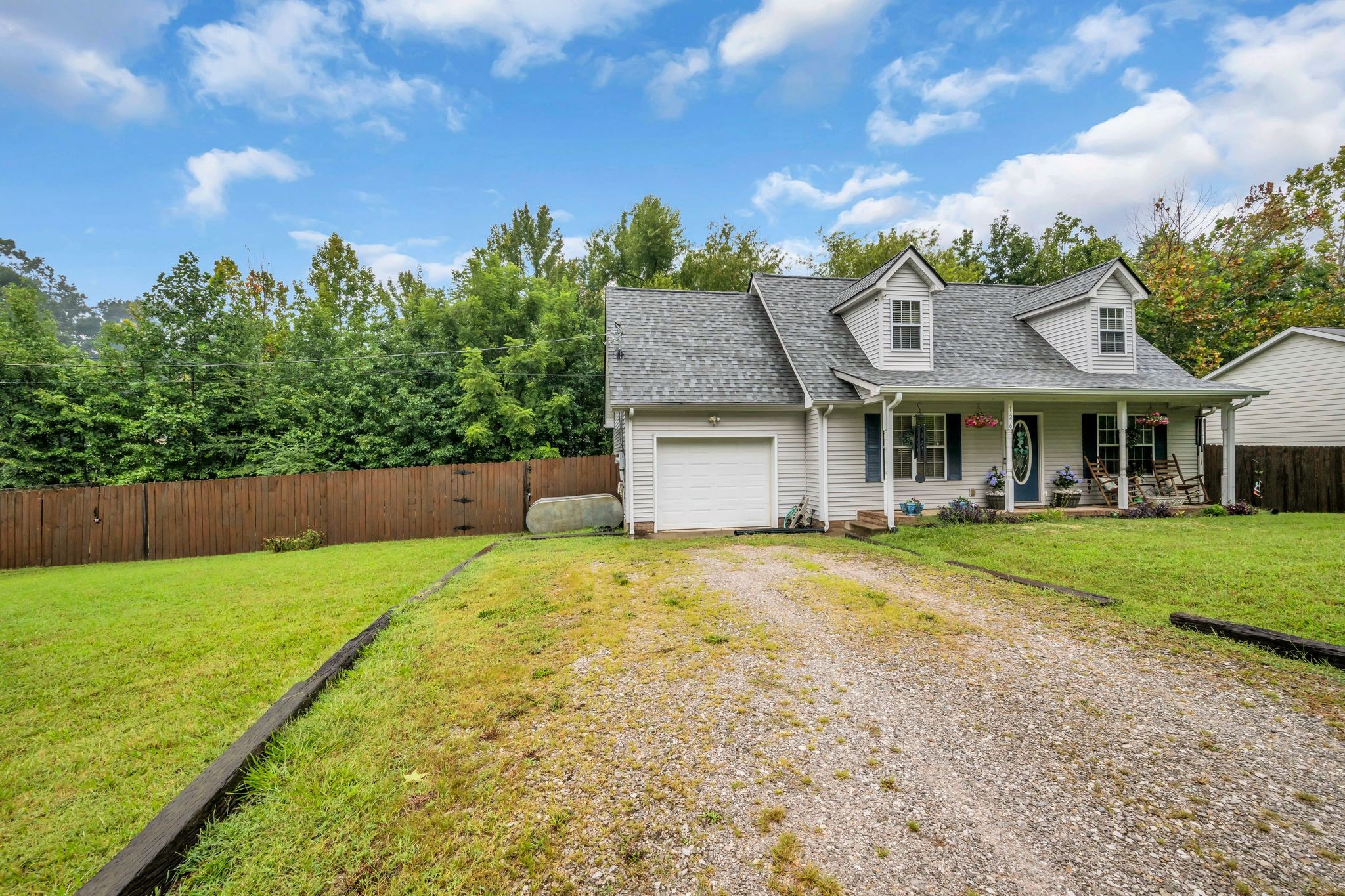 126 Silver Leaf Cir