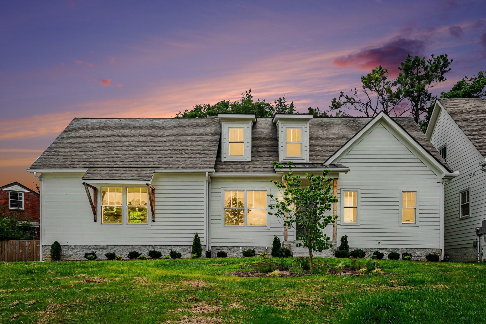 5432 Knob Rd