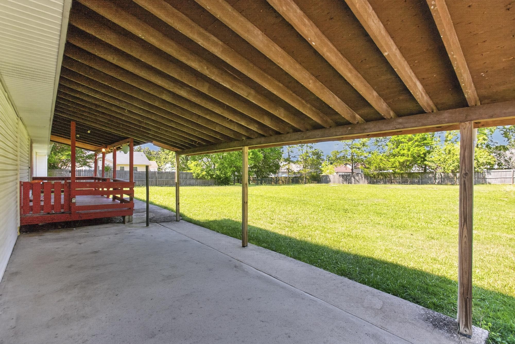 3300 Hamilton Church Rd