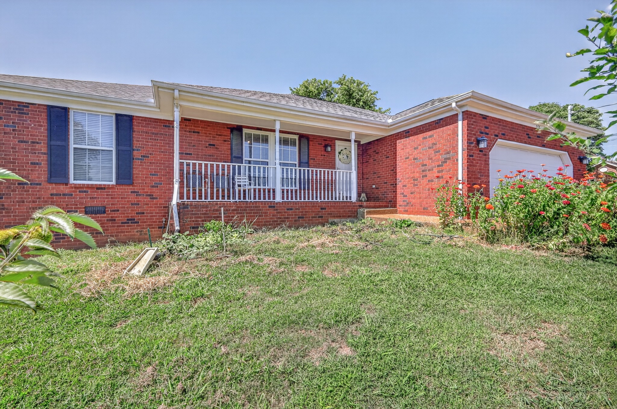 648 Woodburn Dr