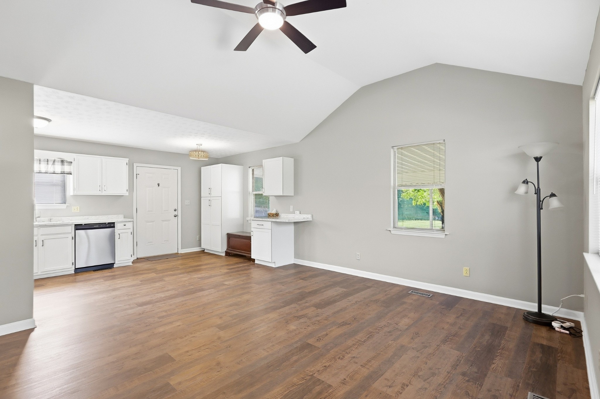 41 Wedgewood Ct