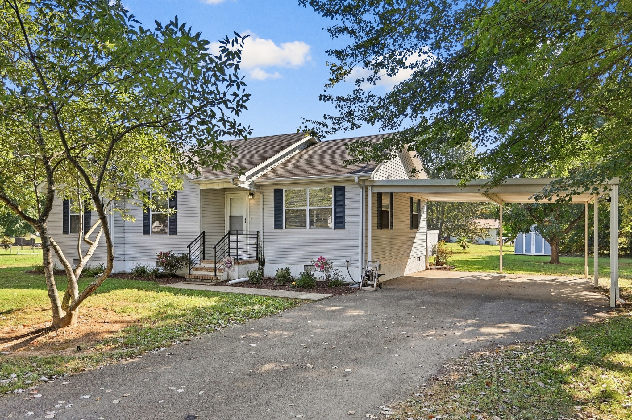 41 Wedgewood Ct