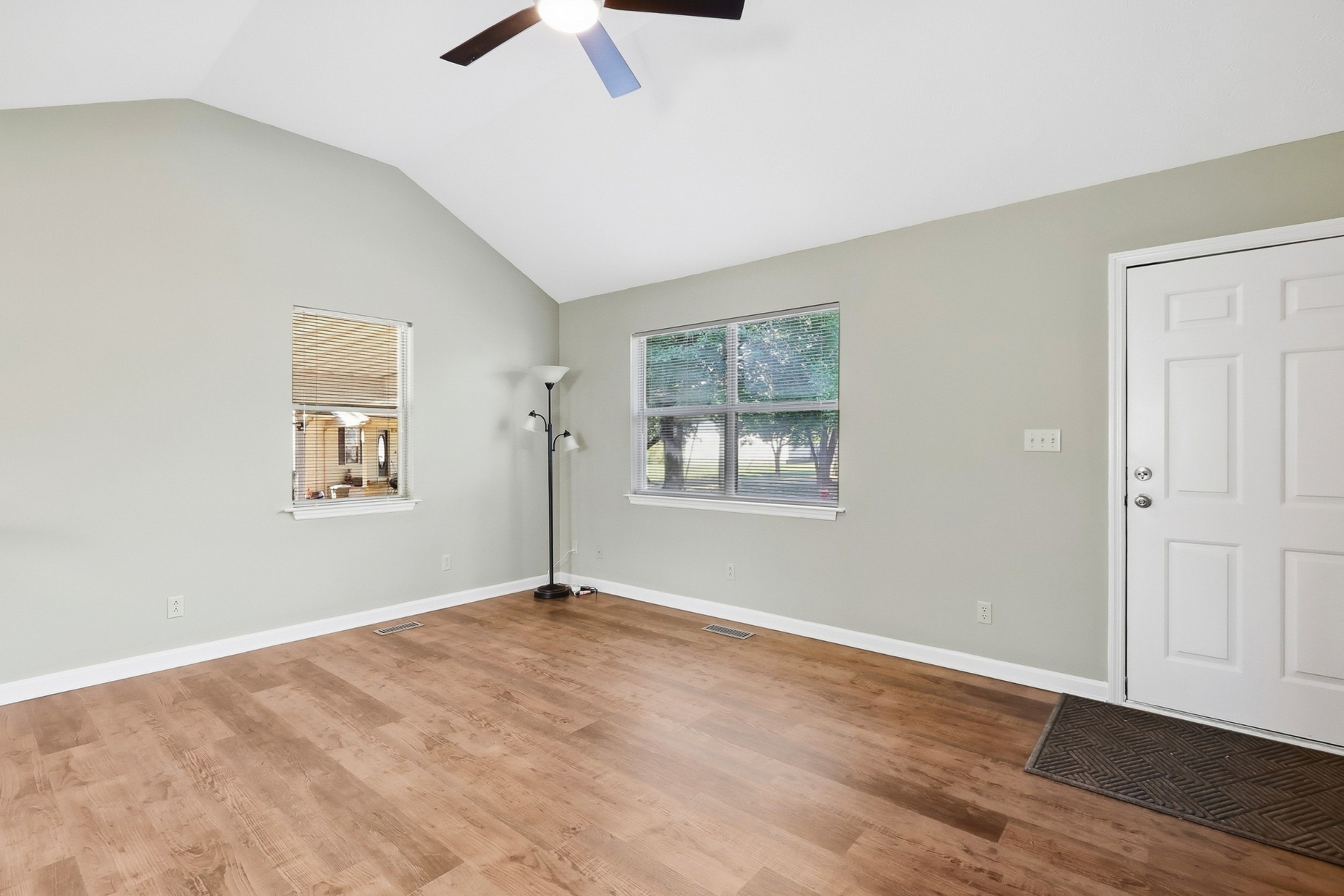 41 Wedgewood Ct