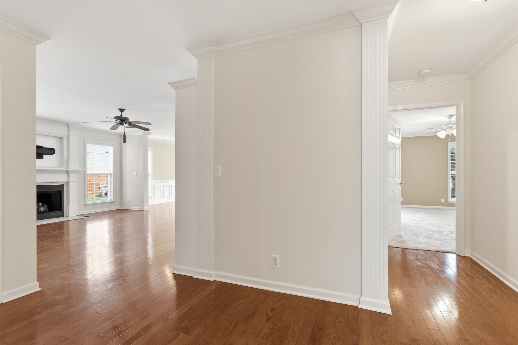 439 Golfview Ct