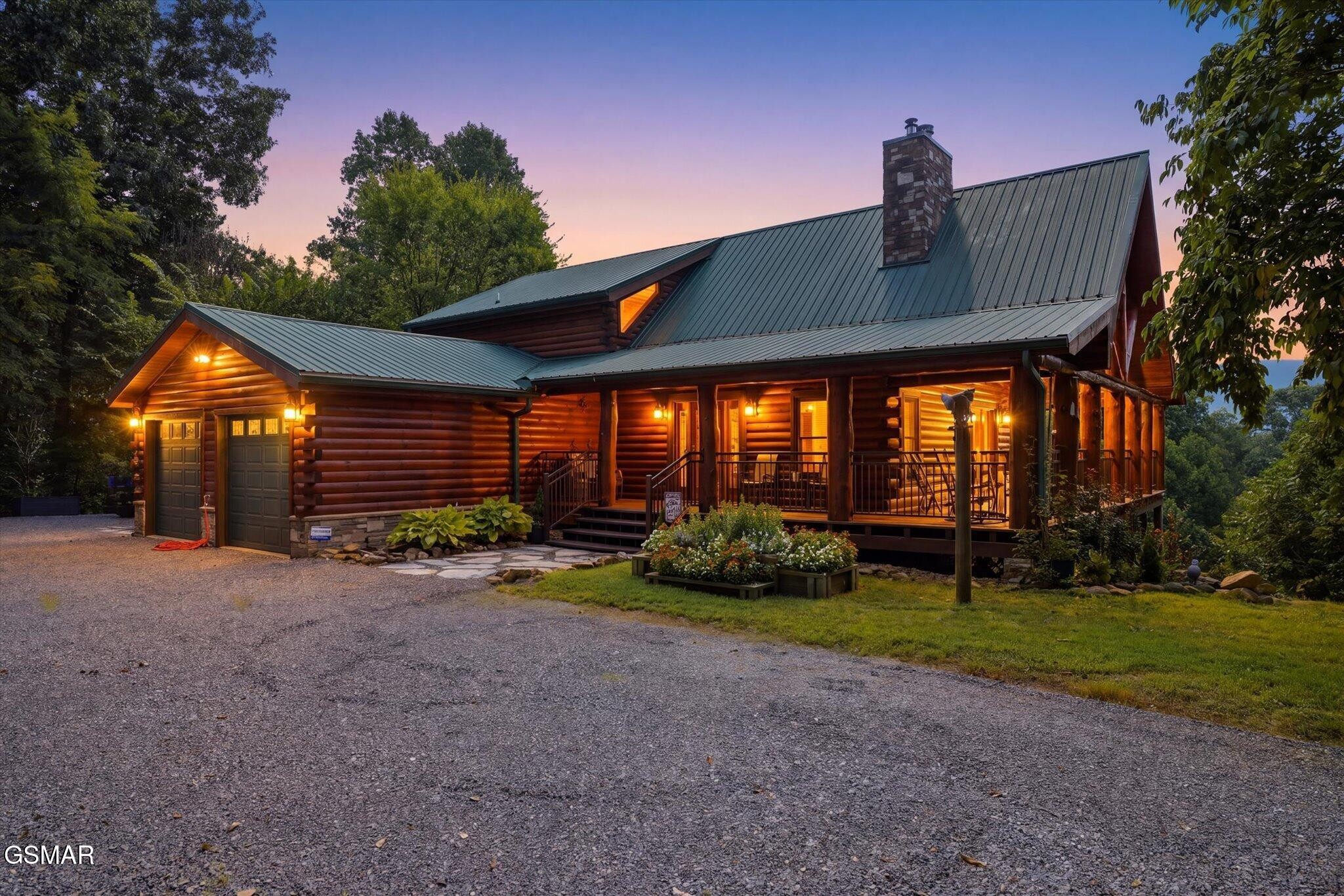 261 Canyon Hills Road