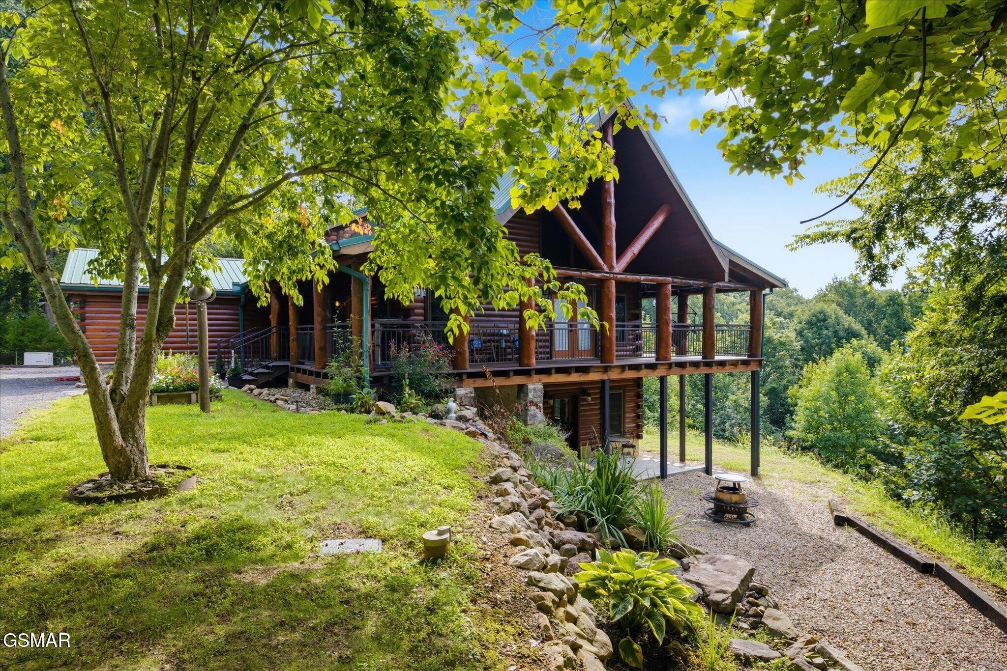 261 Canyon Hills Road