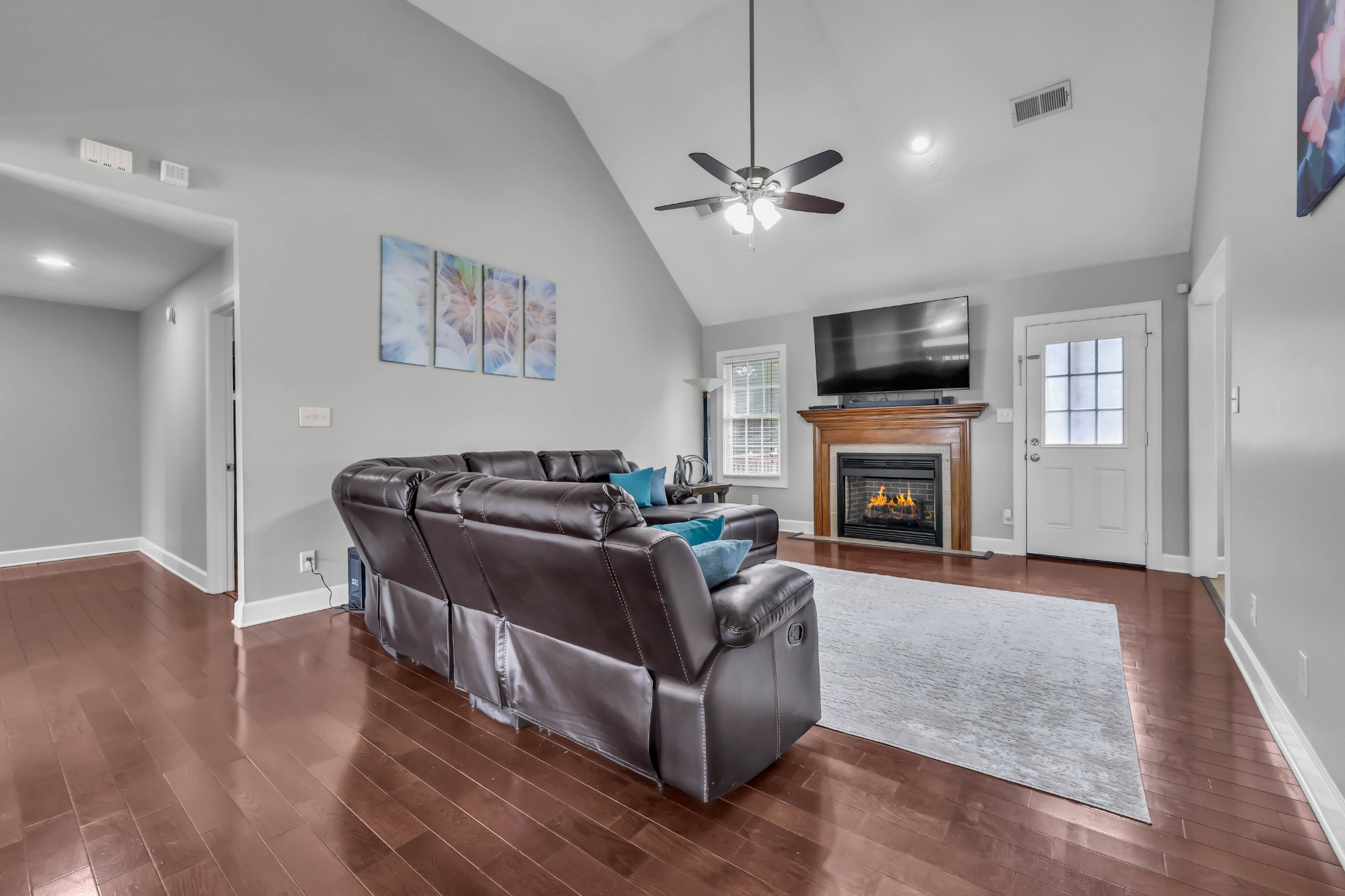 2235 Jasmine Dr