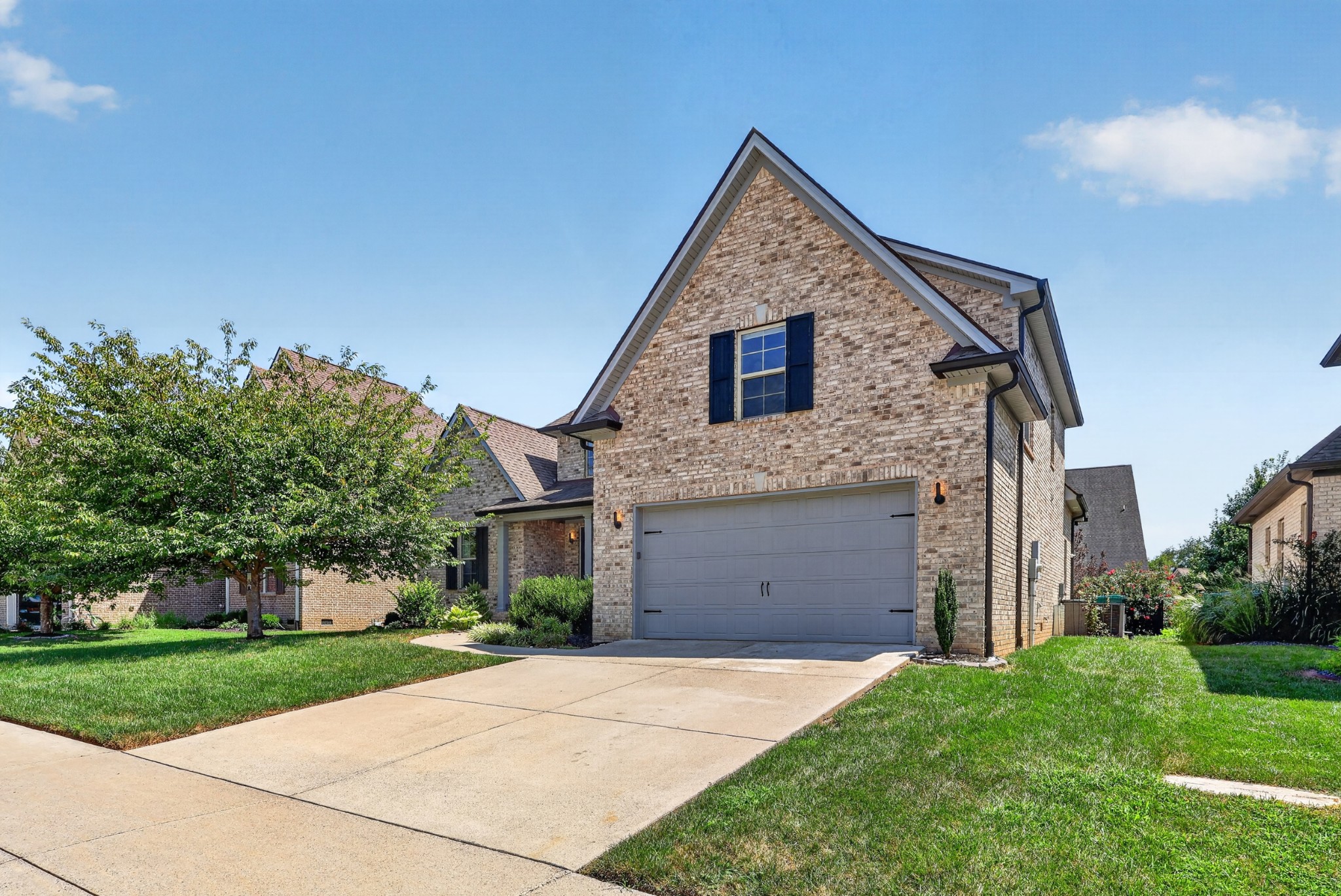 8007 June Apple Ln