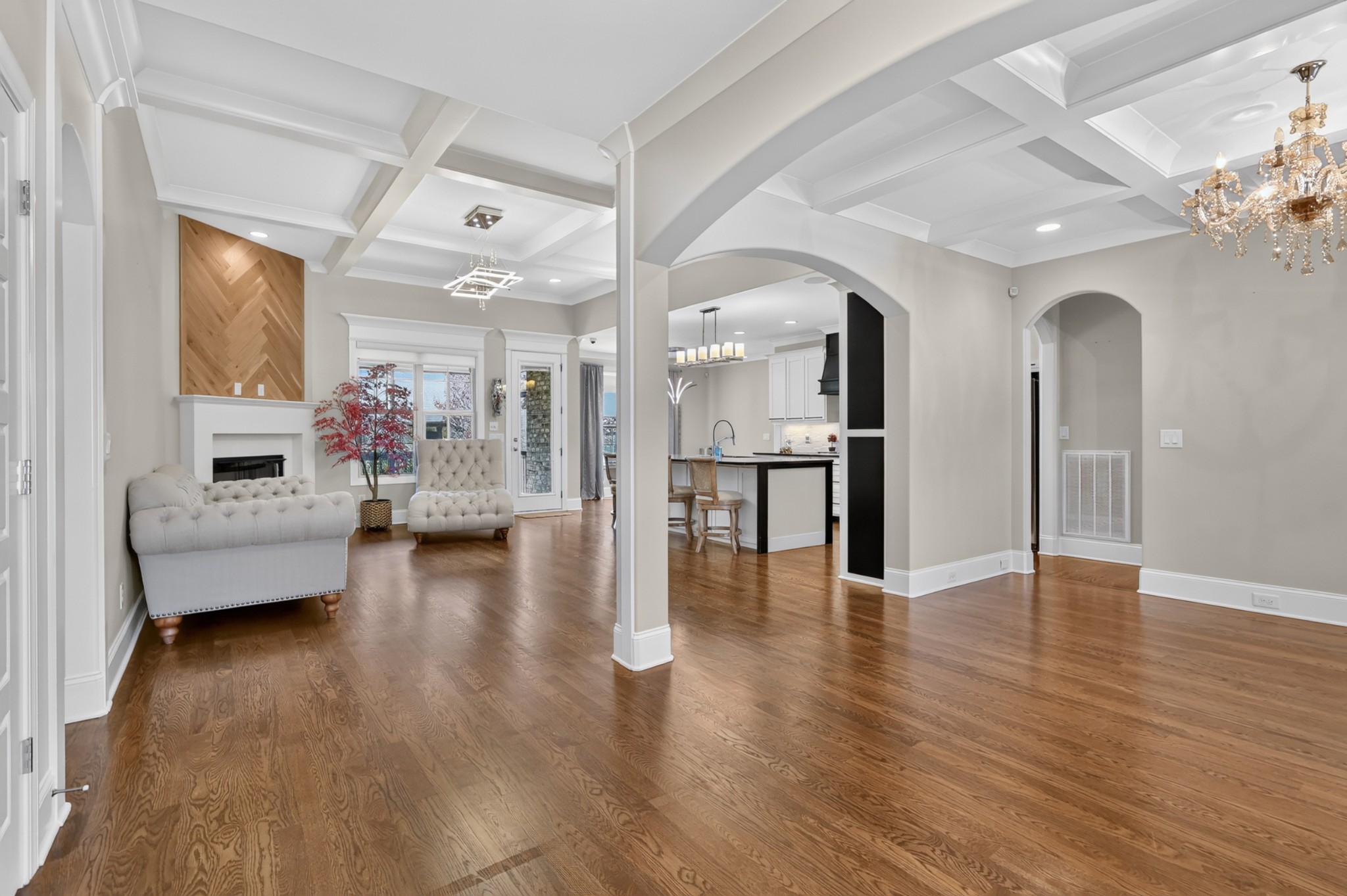 8007 June Apple Ln