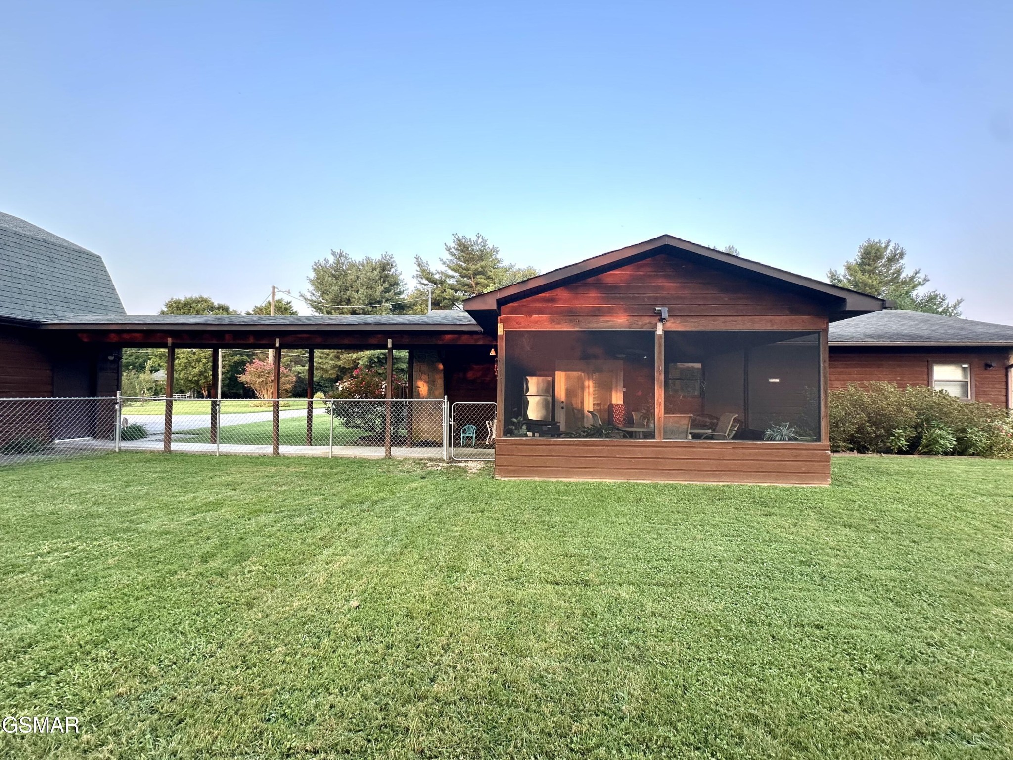 1017 Valley View Circle