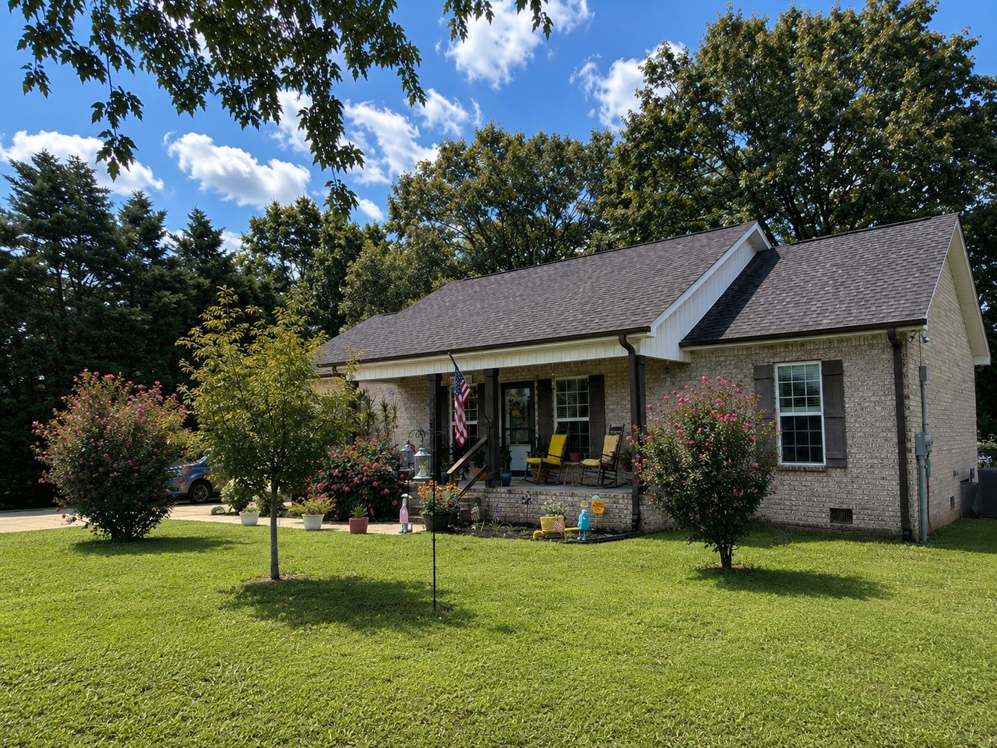 656 Kendra Dr