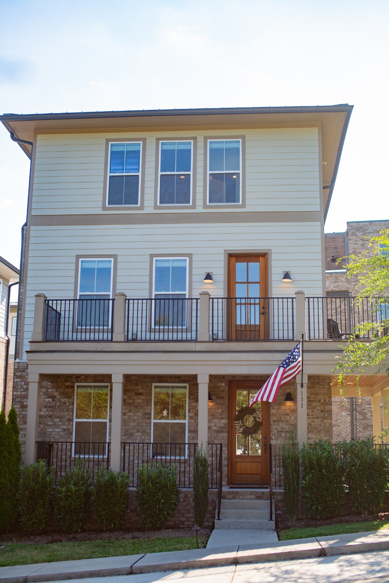 111 Demoss Rd