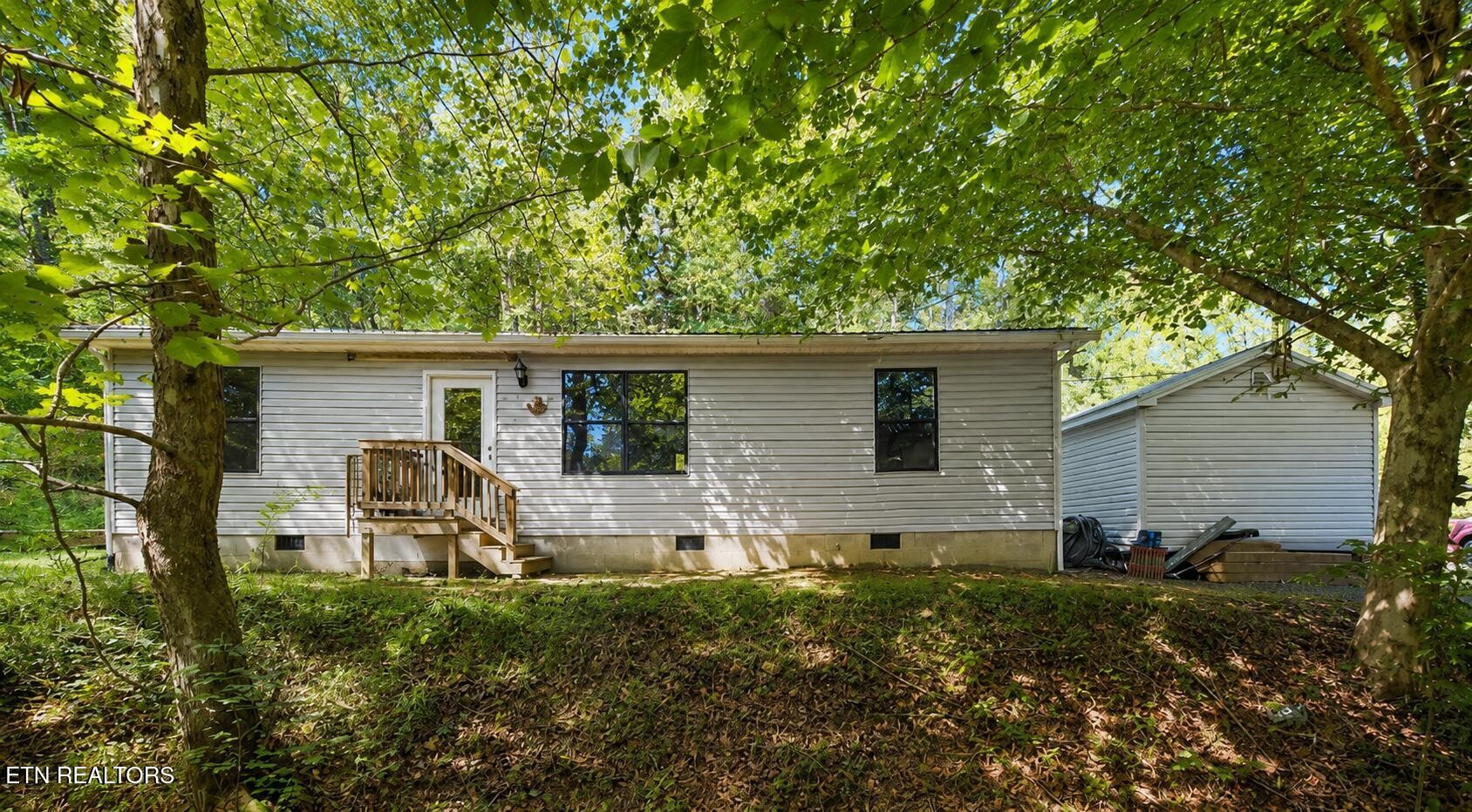 1820 Peaceful Way