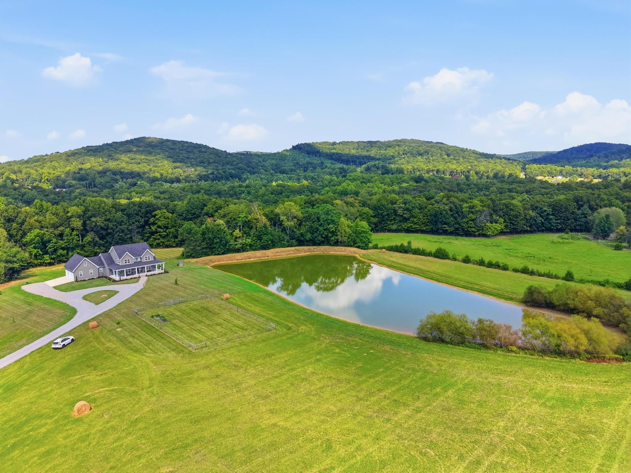 1692 Highland Mountain Rd