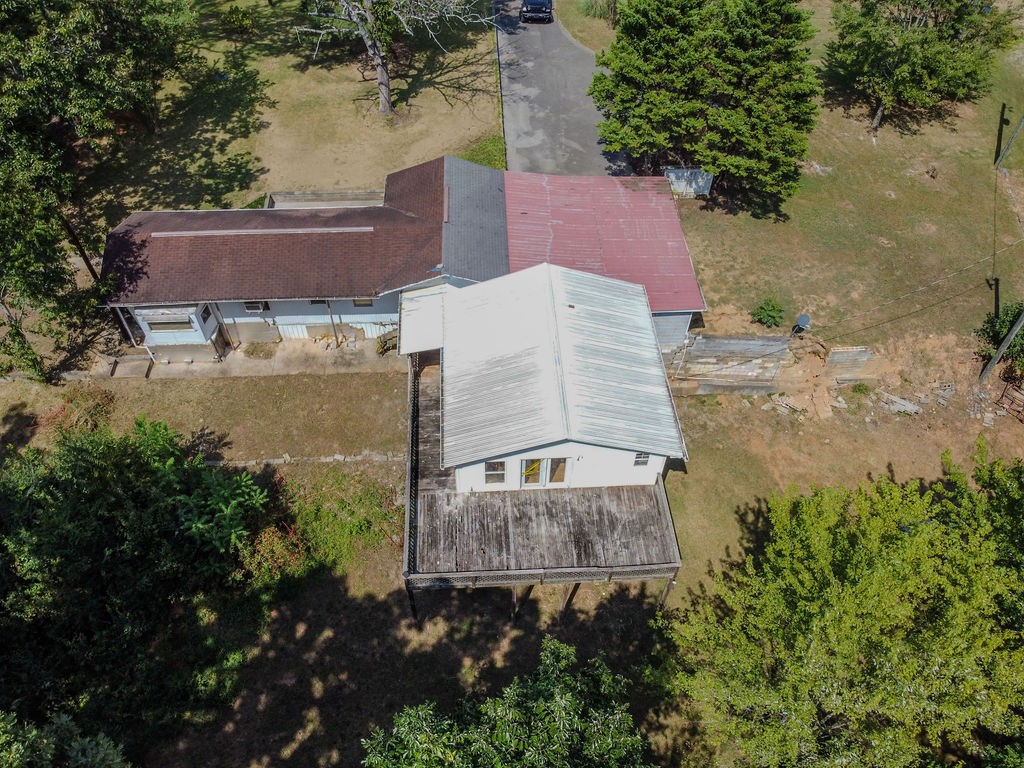 970 Highway 39, E