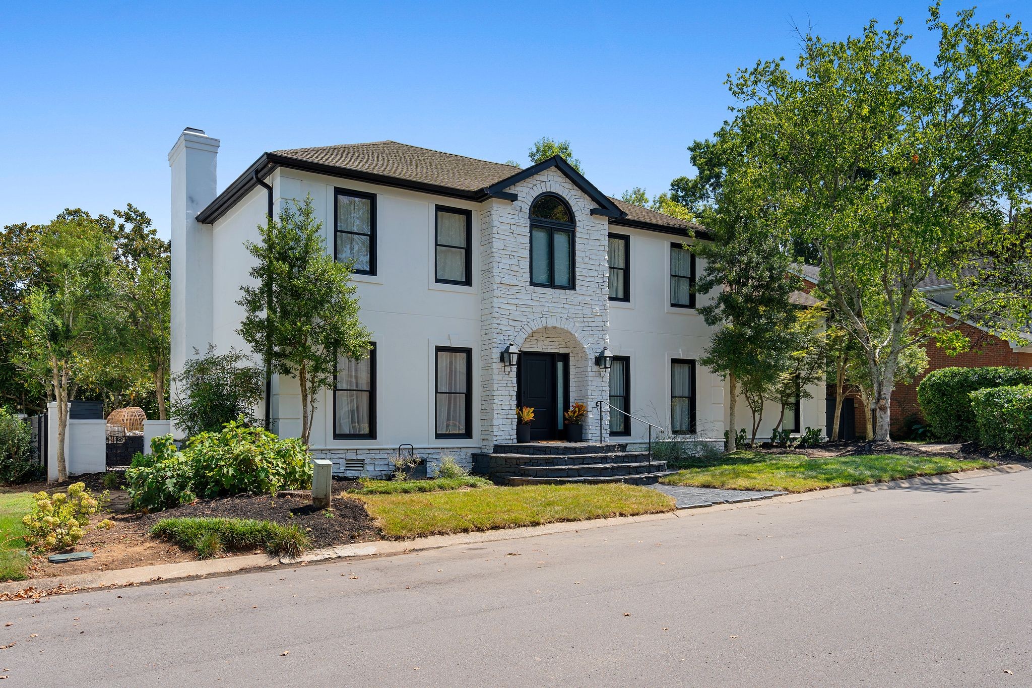844 Abington Way