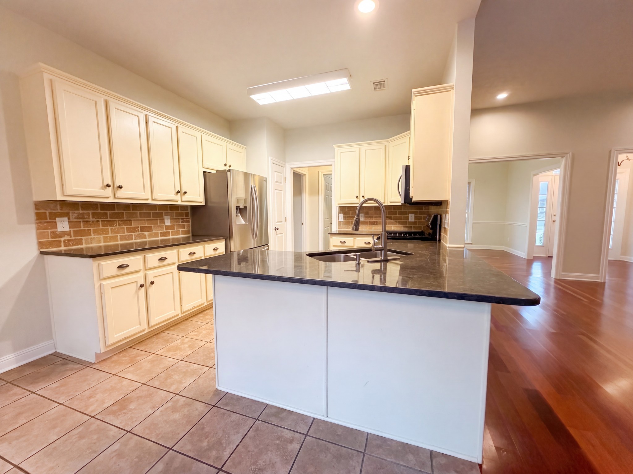 101 Wyncrest Commons Ct