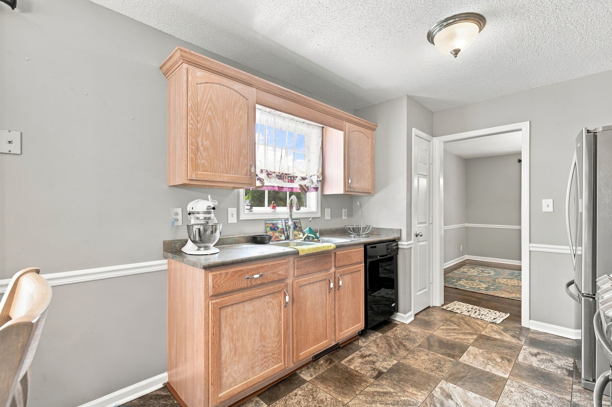 3397 Dresden Way