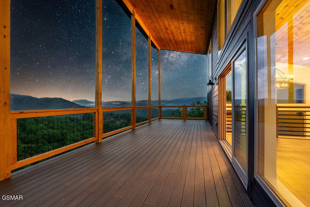 3225 Emerald Springs Loop