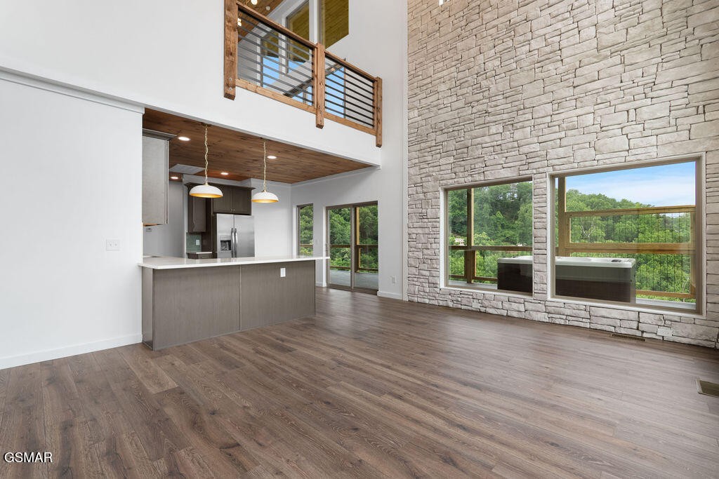 3225 Emerald Springs Loop