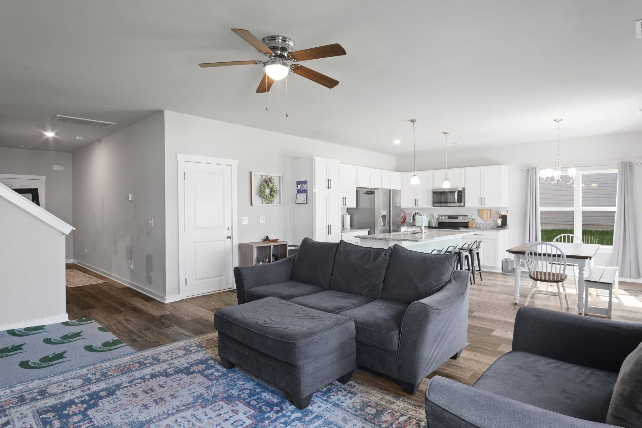 206 Triple Crown Ct