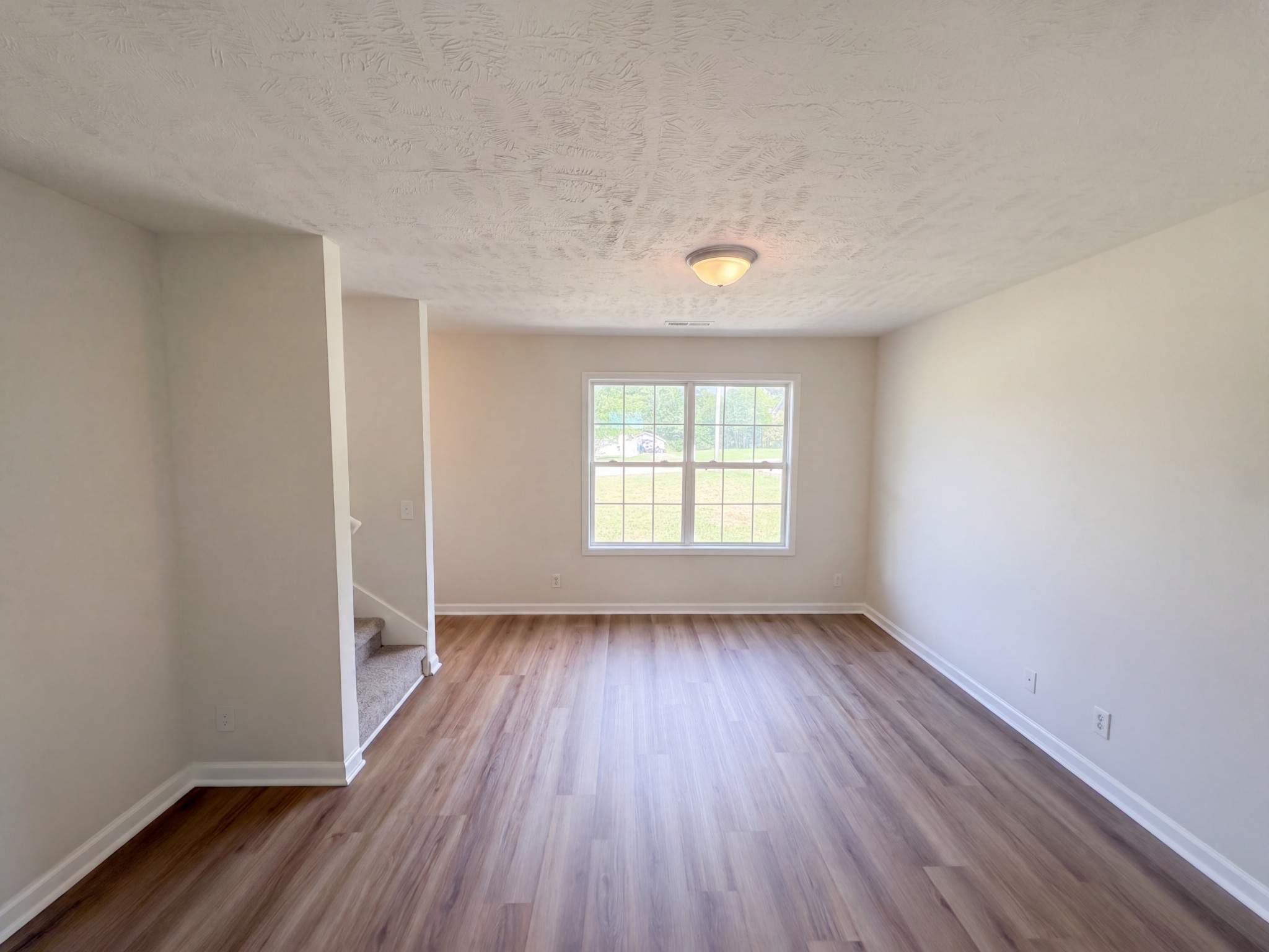 305 Shadow Dr
