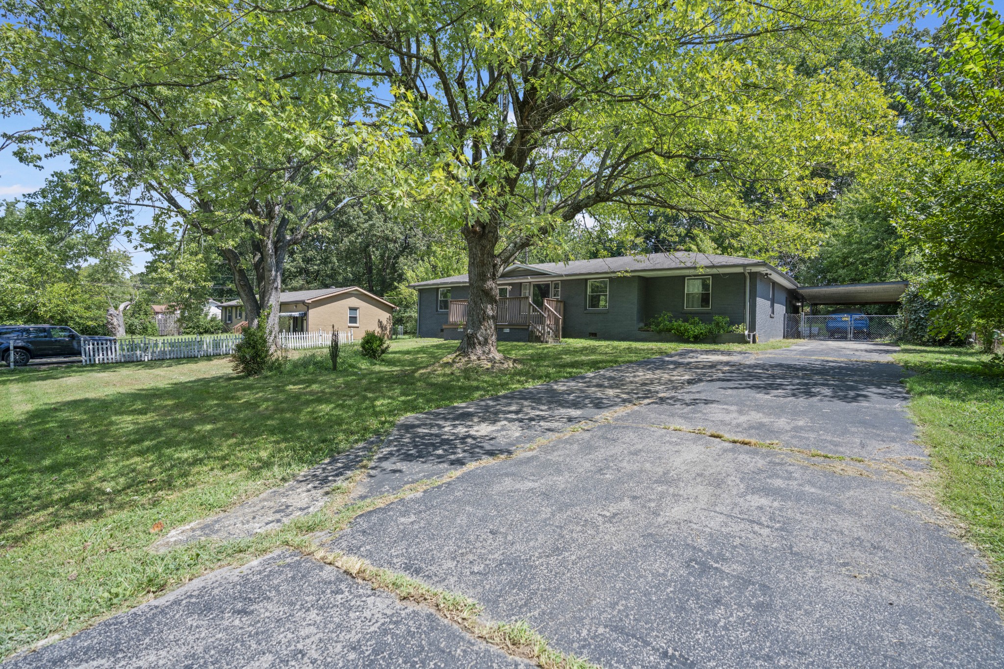 202 Yorktown Rd
