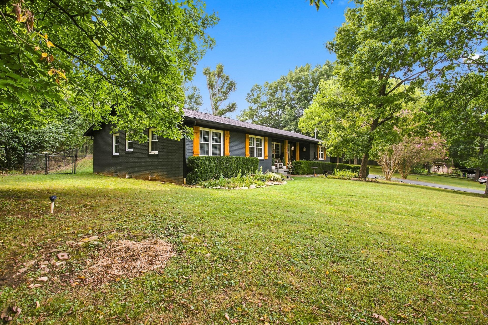 1000 Cheryl Dr